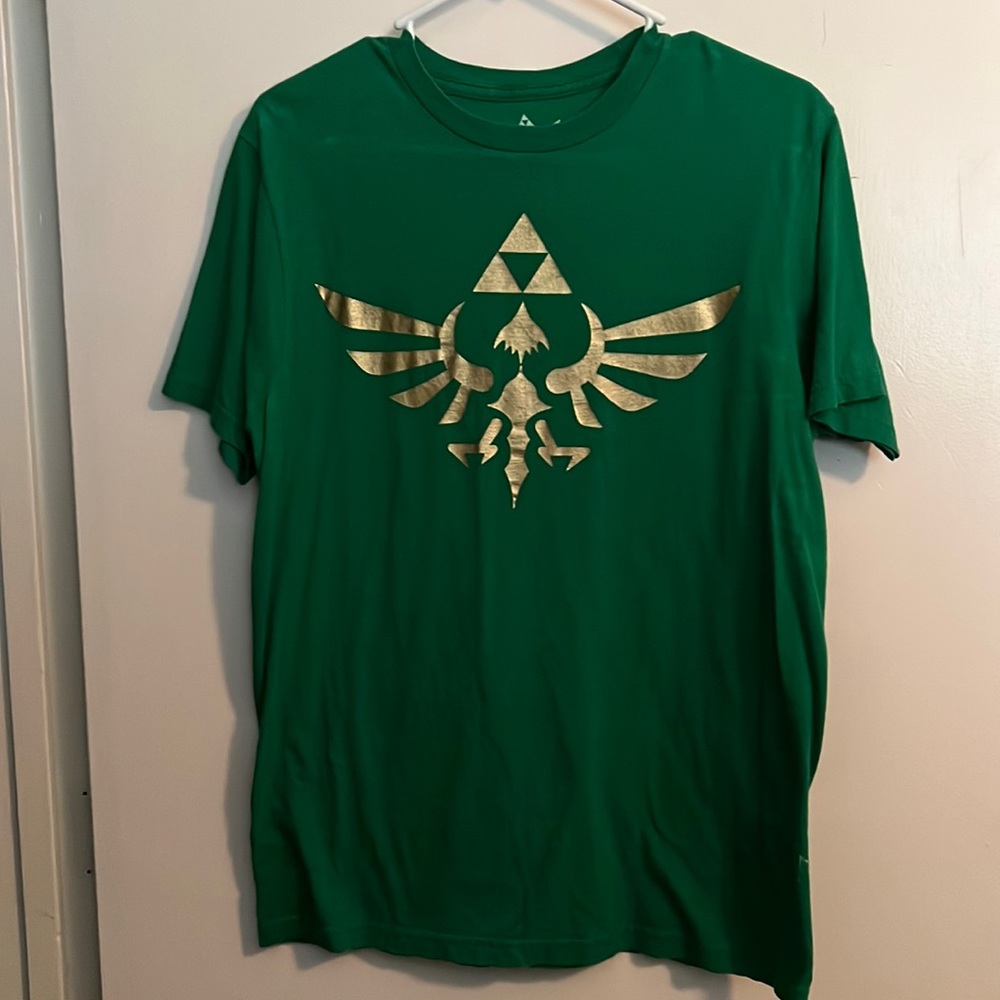 Legend Of Zelda Skyward Sword T-shirt in green size Large